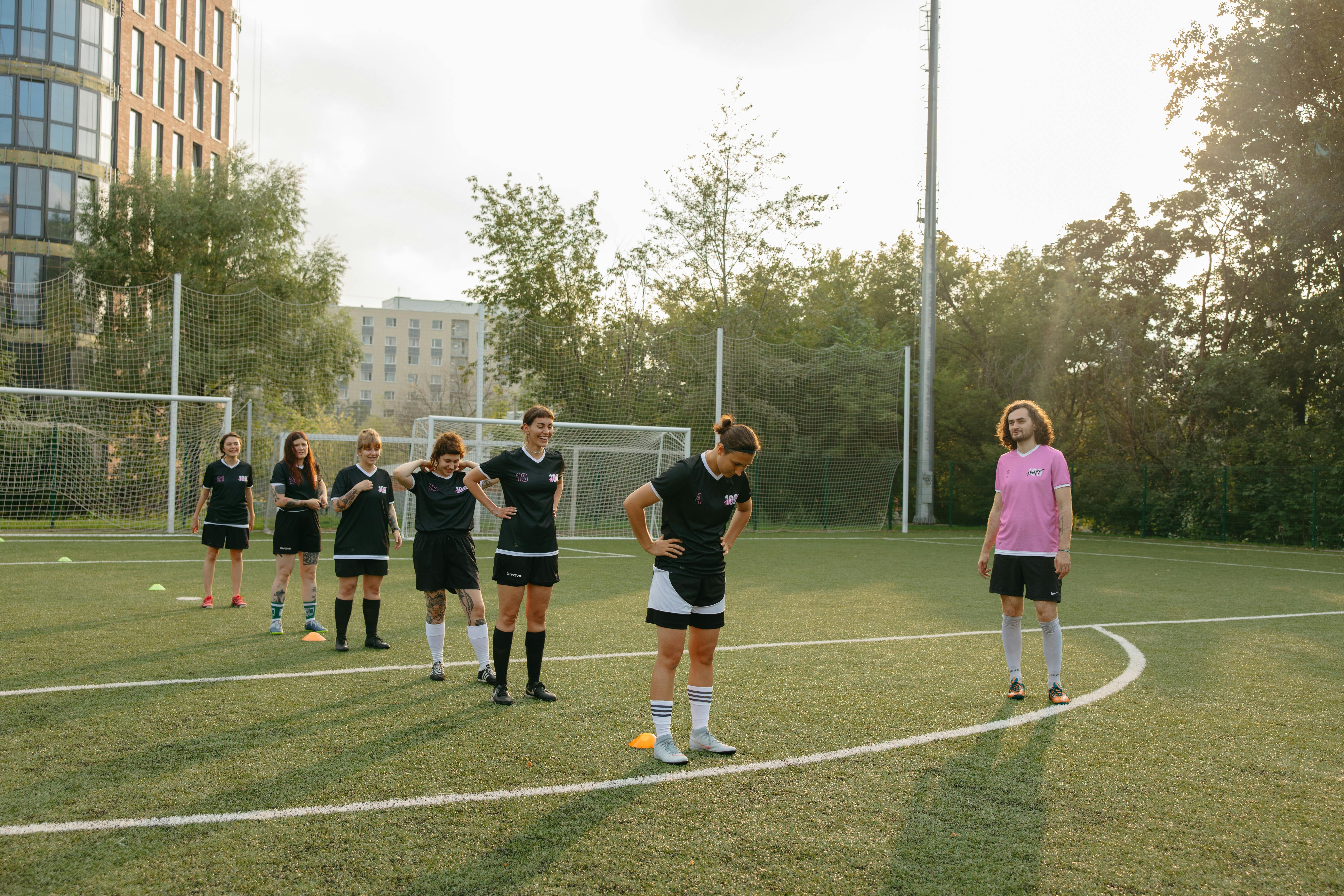 tving 直播 🎠 籃球直播：支持您最喜愛的球員，線上看精彩表現  image 2